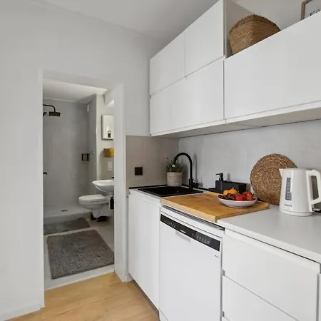 - Parkplatz, Citynah, Lift - Naehe Dus & Dortmund & Koeln & Essen Wuppertal