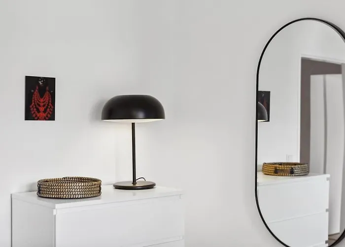 - Parkplatz, Citynah, Lift - Naehe Dus & Dortmund & Koeln & Essen *